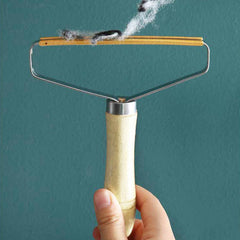 Wooden Handle Lint Remover Double-Sided Hair Removal Tool for Clothes